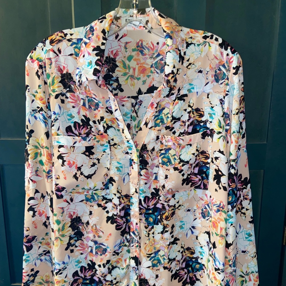 Express multicolored floral Portofino shirt.
